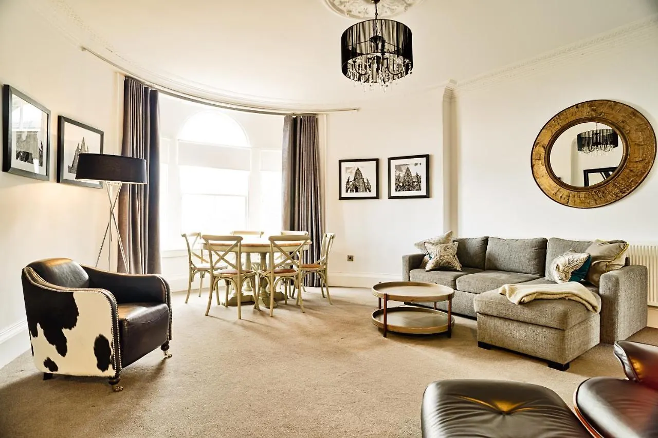Apple Apartamentos Edimburgo