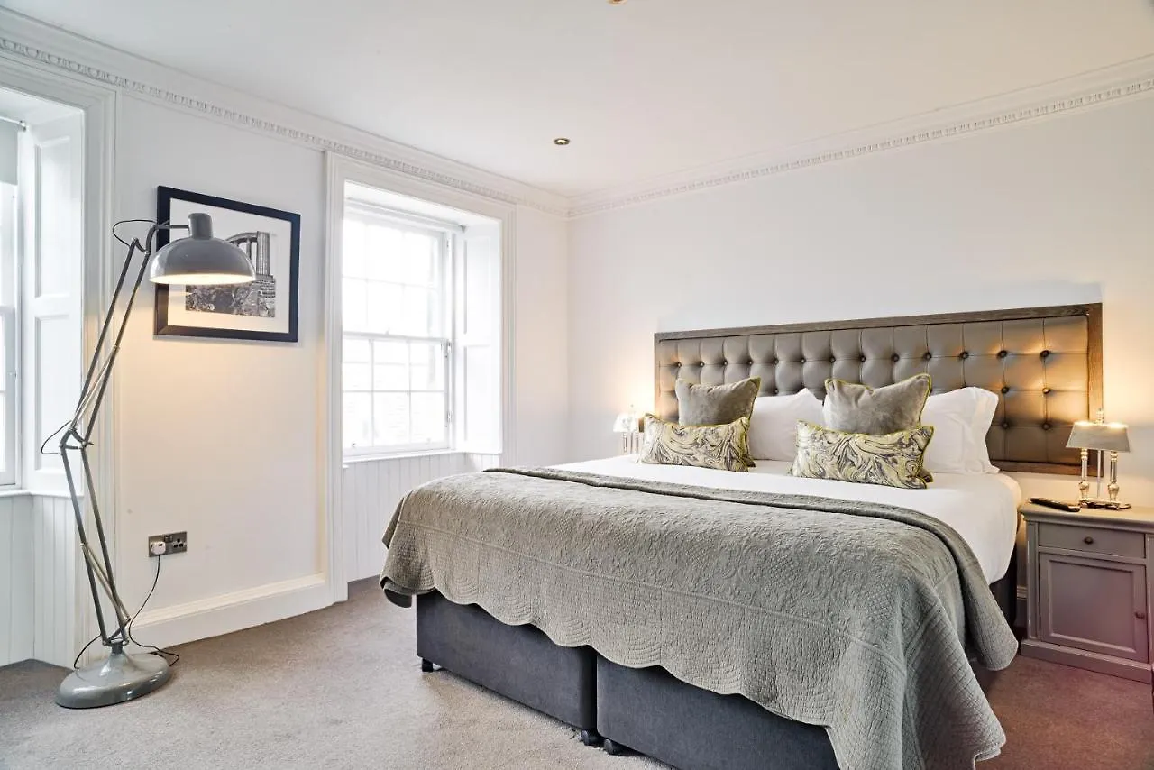 Apple Apartamentos Edimburgo