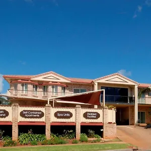 https://highlander-motor-inn.queenslandhotels.net